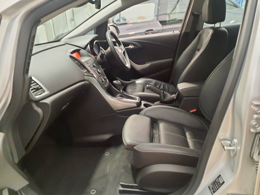 Vauxhall Astra 1L Elite Silver #3