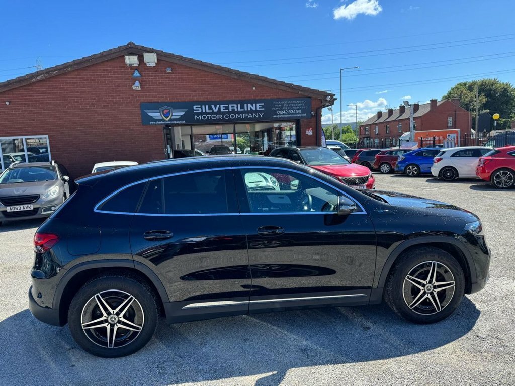 Mercedes-Benz EQA Suv Black #4