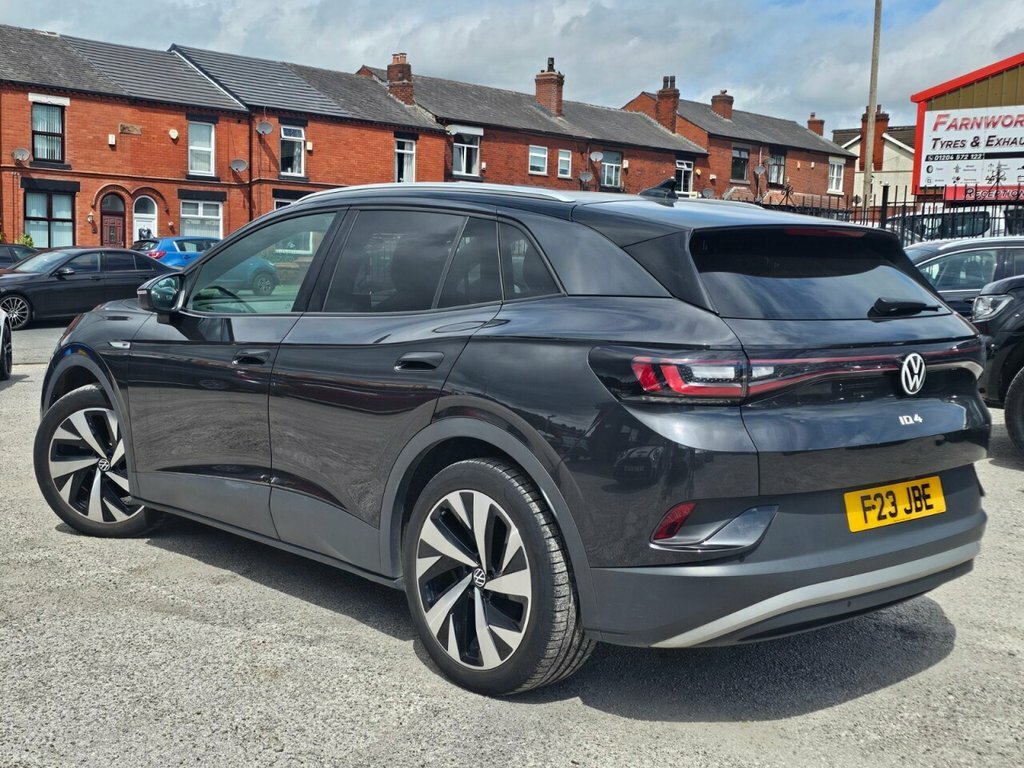 Volkswagen ID.4 Suv #2