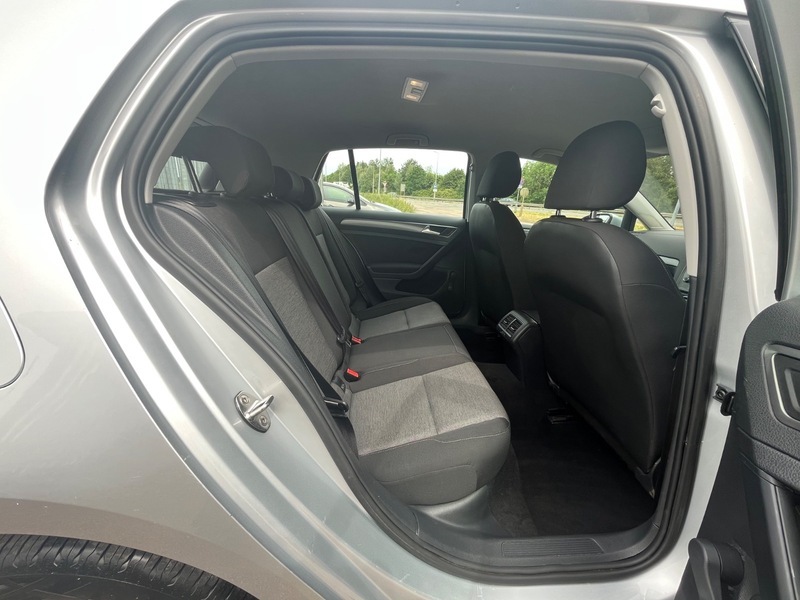 Volkswagen Golf Gt Bluemotion Technology Tdi  #16