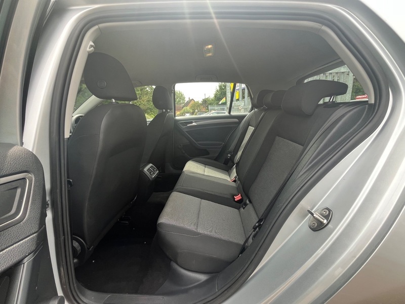 Volkswagen Golf Gt Bluemotion Technology Tdi  #20