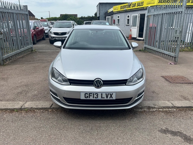 Volkswagen Golf Gt Bluemotion Technology Tdi  #3