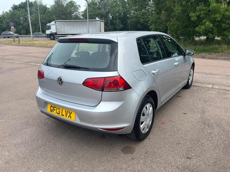 Volkswagen Golf Gt Bluemotion Technology Tdi  #10