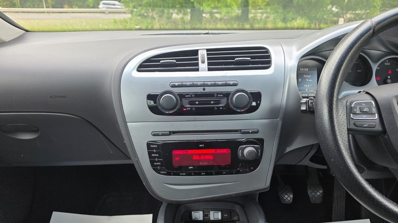 Seat Leon Leon Reference Tdi Grey #23