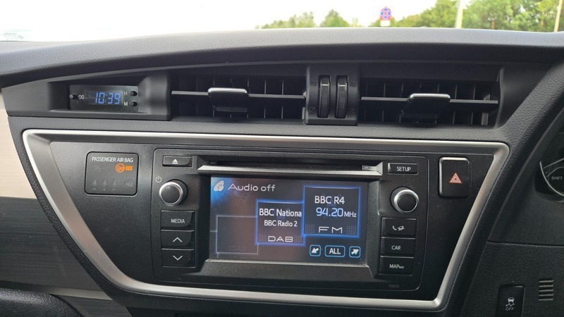 Toyota Auris Hatchback Grey #25