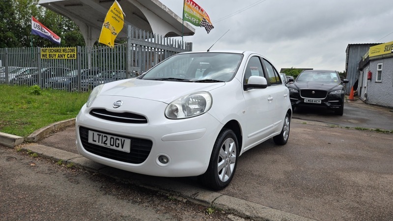 Nissan Micra Acenta White #4