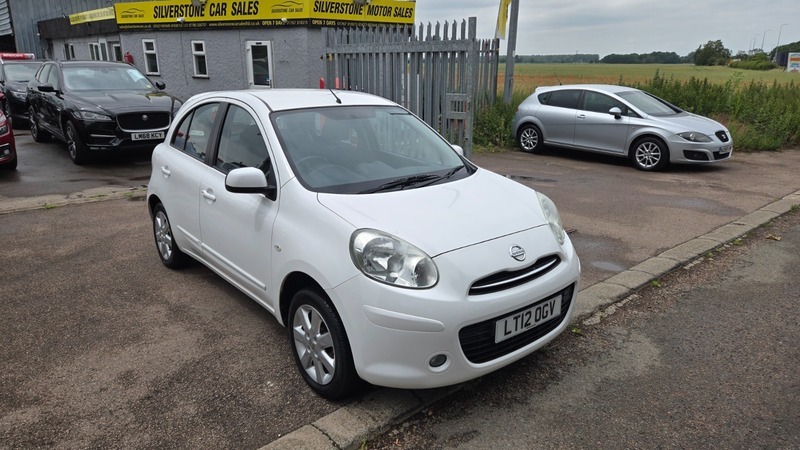 Nissan Micra Acenta White #5