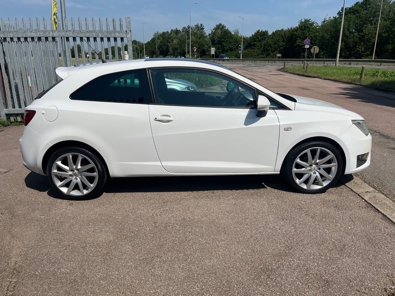 Seat Ibiza 1.2 Tsi Se Dsg Red #12