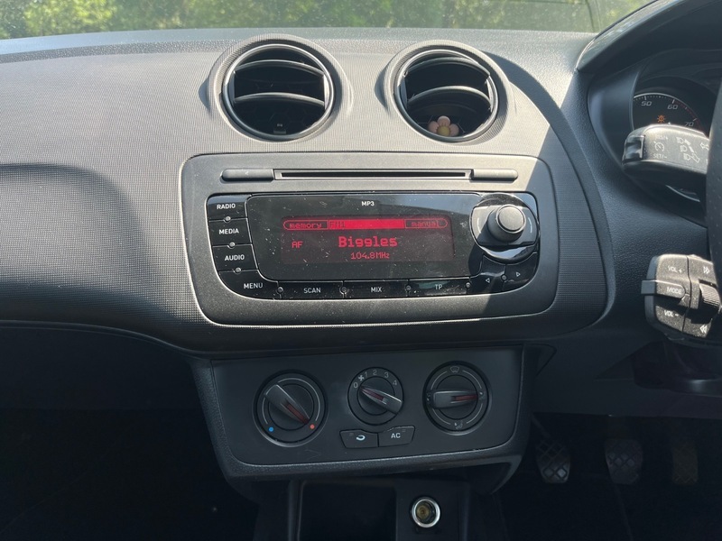 Seat Ibiza 1.2 Tsi Se Dsg Red #18