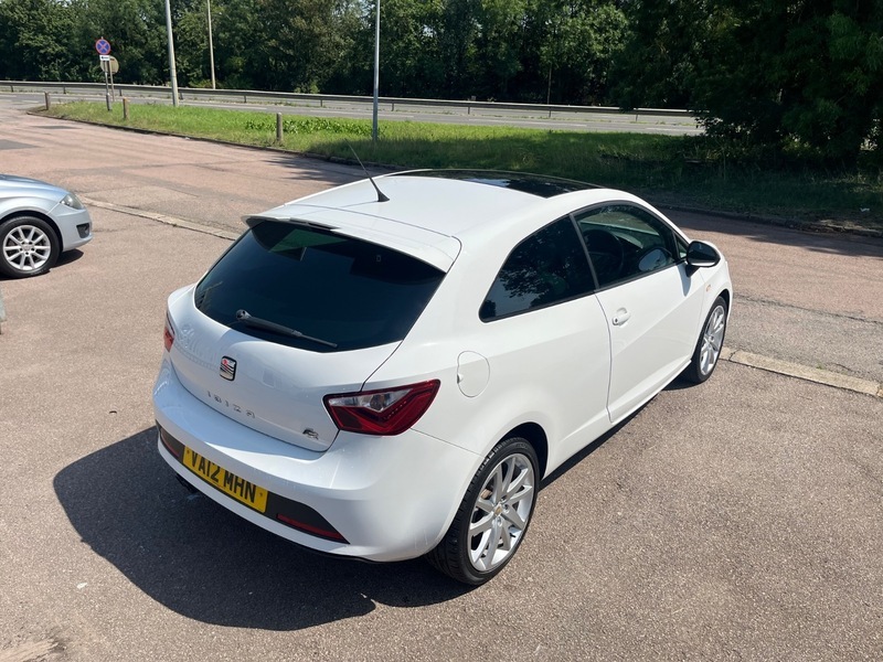 Seat Ibiza 1.2 Tsi Se Dsg Red #11