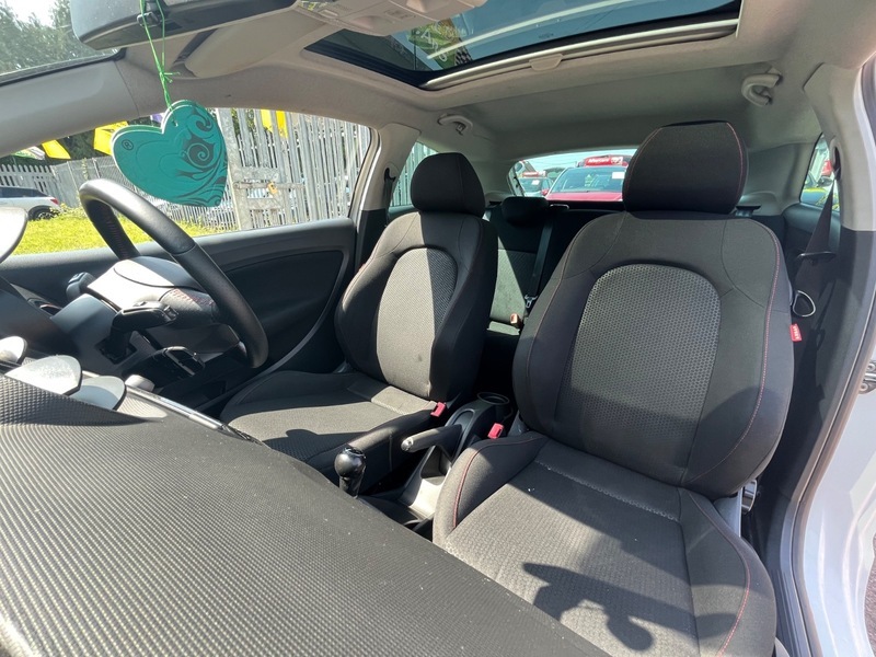 Seat Ibiza 1.2 Tsi Se Dsg Red #16