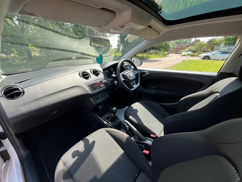 Seat Ibiza 1.2 Tsi Se Dsg Red #15
