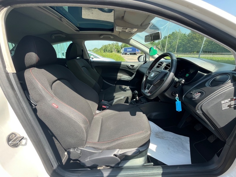 Seat Ibiza 1.2 Tsi Se Dsg Red #13