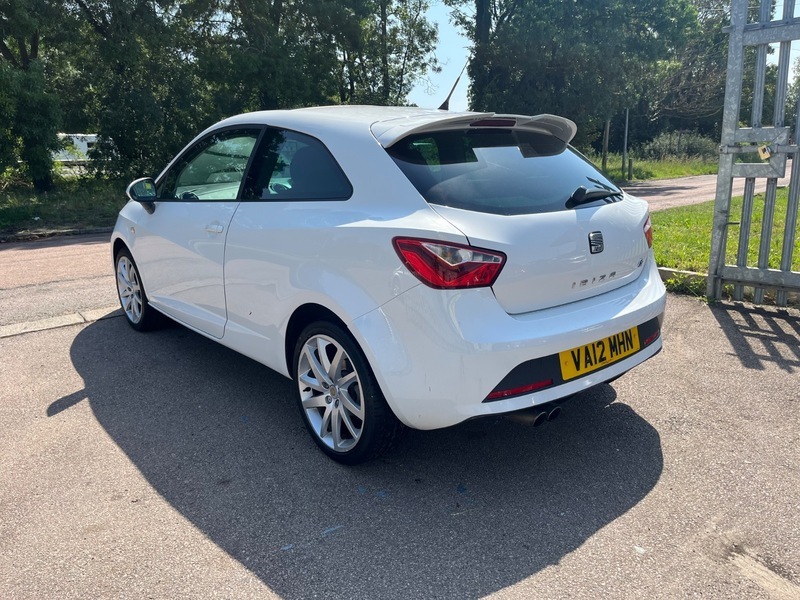 Seat Ibiza 1.2 Tsi Se Dsg Red #7