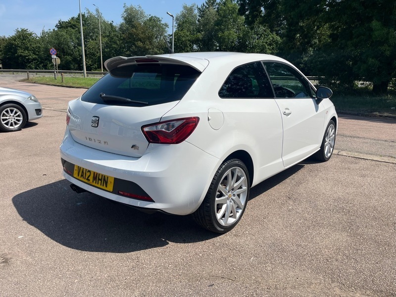 Seat Ibiza 1.2 Tsi Se Dsg Red #10