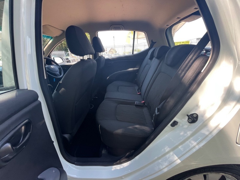 Hyundai I10 1.2 Active Euro 5 Grey #19