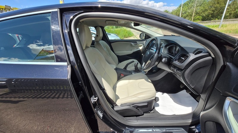 Volvo V40 1.6 D2 Se Lux Hatchback Euro 5 Blue #17