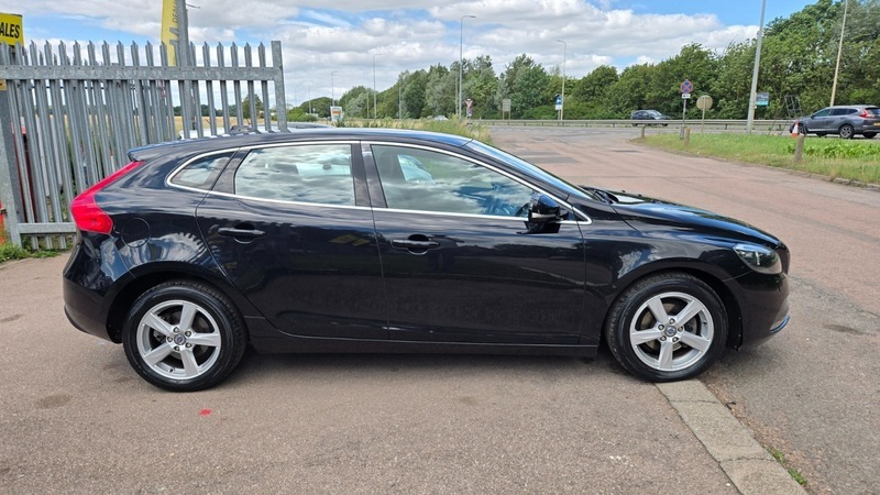 Volvo V40 1.6 D2 Se Lux Hatchback Euro 5 Blue #8