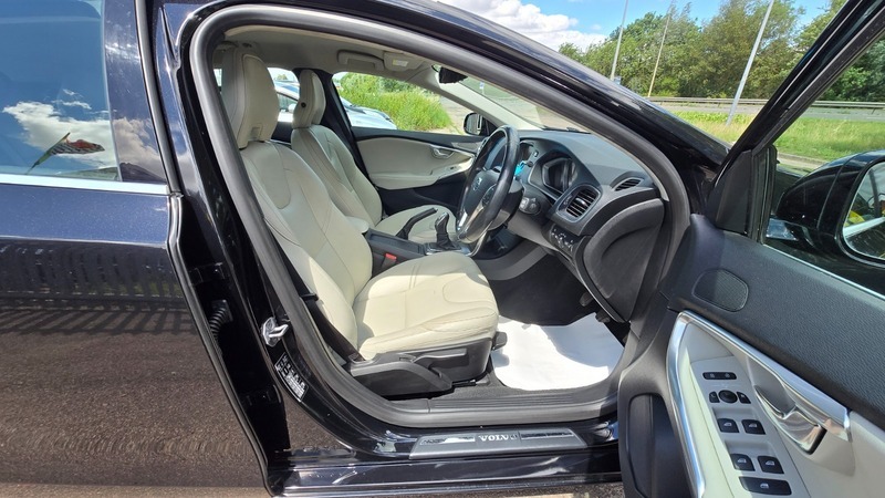 Volvo V40 1.6 D2 Se Lux Hatchback Euro 5 Blue #19