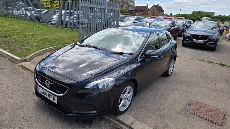 Volvo V40 D2 Se Nav Black #6