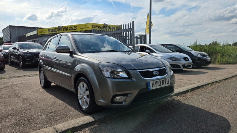 Kia RIO 1.4 1 Hatchback 150 Gkm, 95 Bh Silver #15