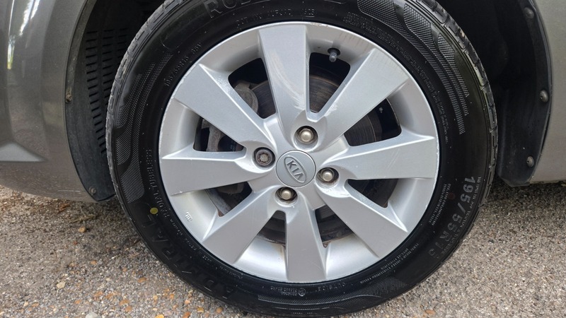 Kia RIO 1.4 1 Hatchback 150 Gkm, 95 Bh Silver #38