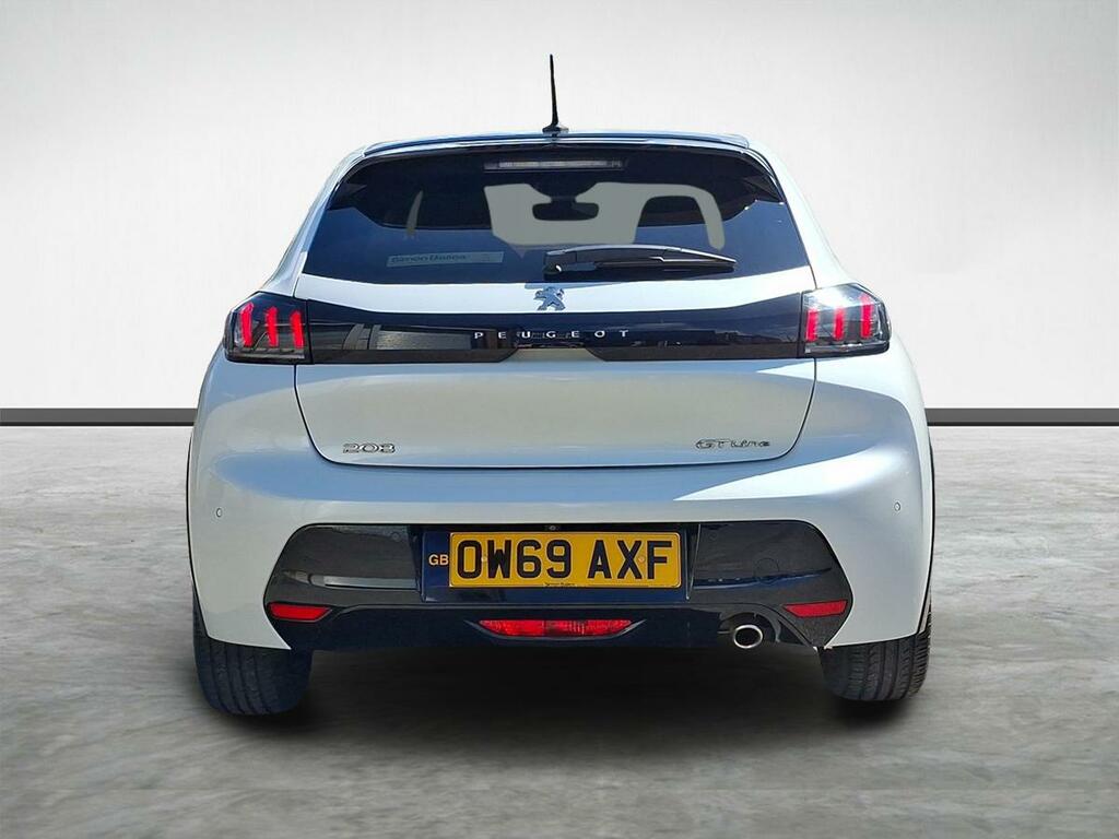 Peugeot 208 1.2 Puretech Gt Line Euro 6 S S OW69AXF White #4