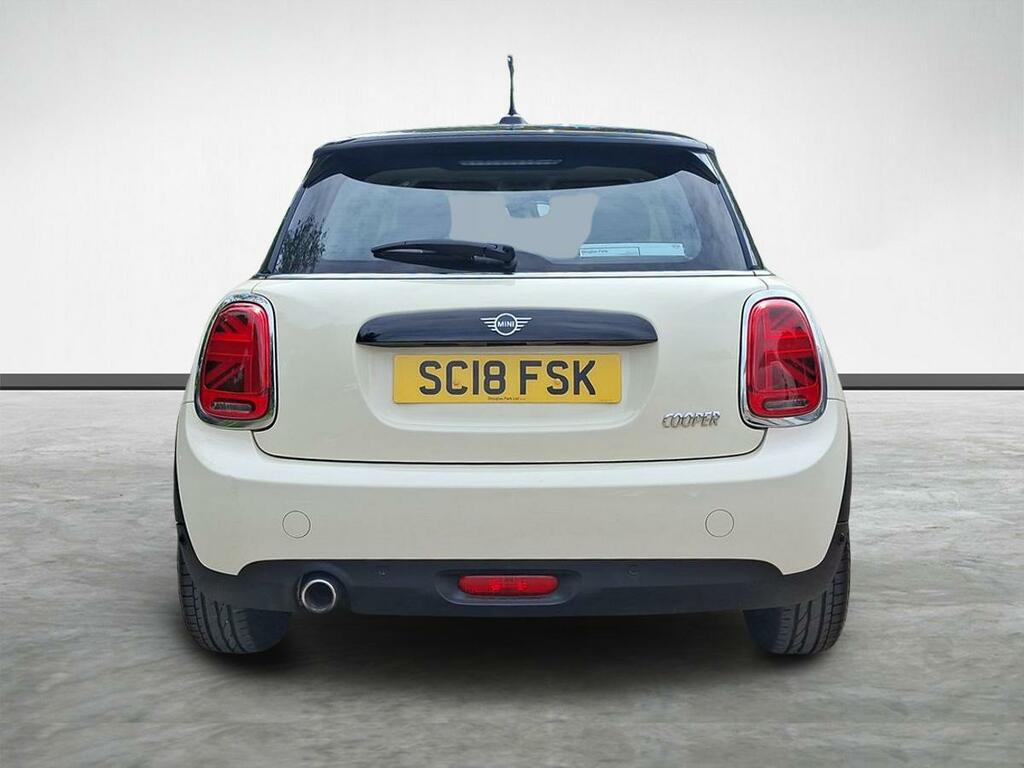 Mini Hatch 1.5 Cooper Euro 6 S S SC18FSK White #4