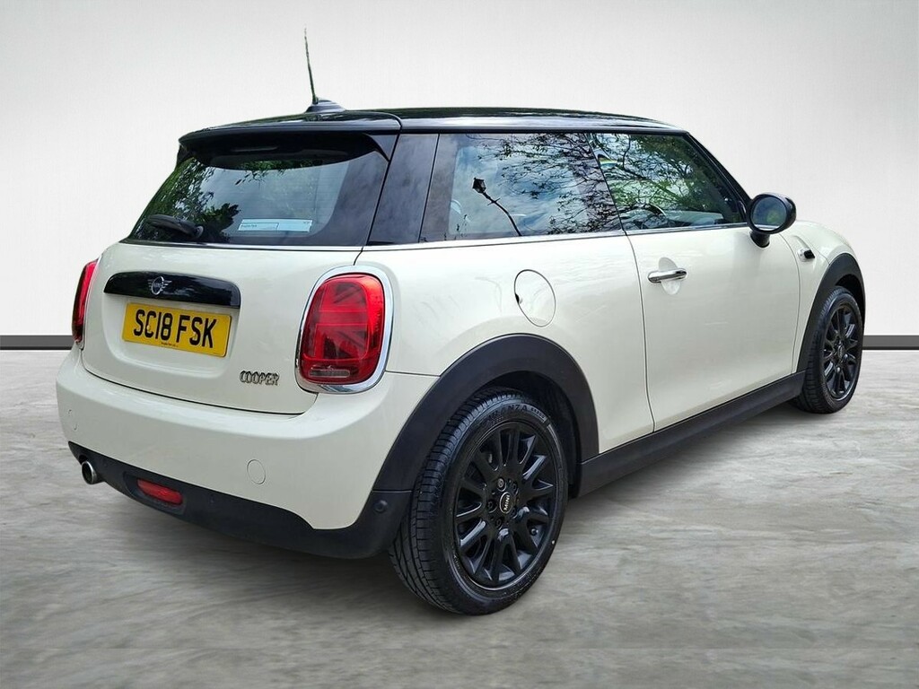 Mini Hatch 1.5 Cooper Euro 6 S S SC18FSK White #3