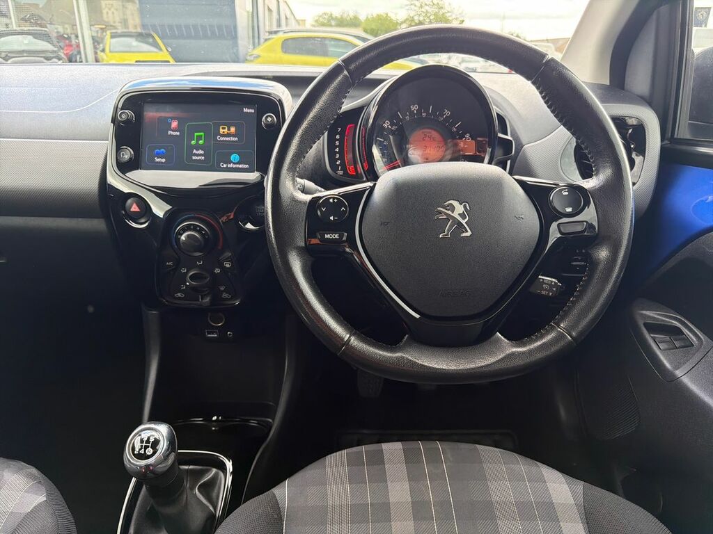 Peugeot 108 1.0 72 Active Red #12