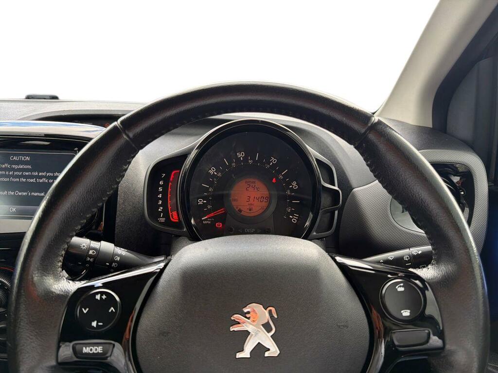 Peugeot 108 1.0 72 Active Red #13