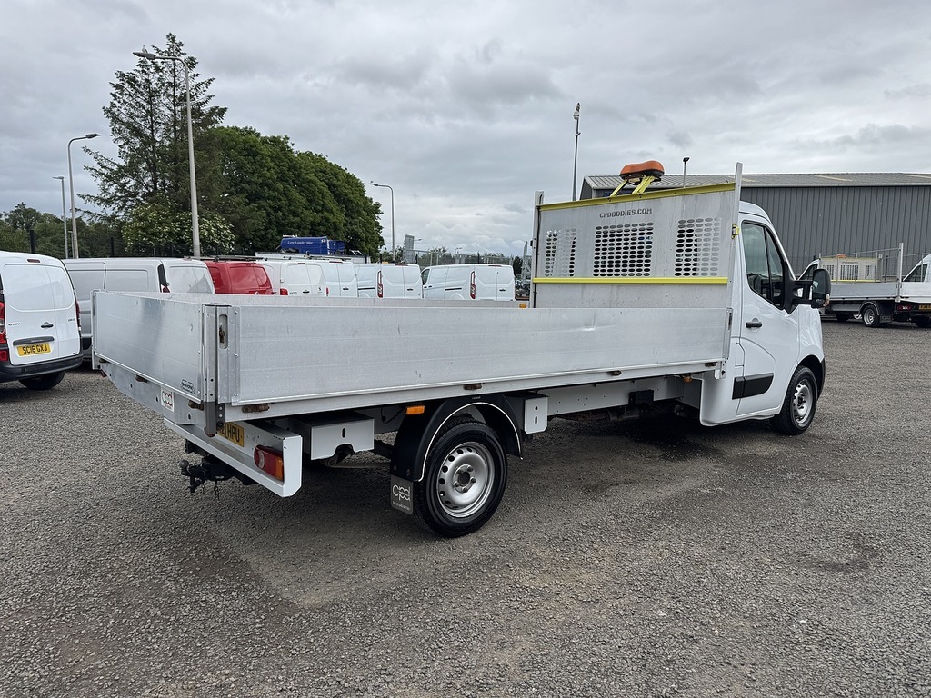 Nissan NV400 Tekna 35 2.3Dci 150 L3 Lwb Alloy Dropside White #4