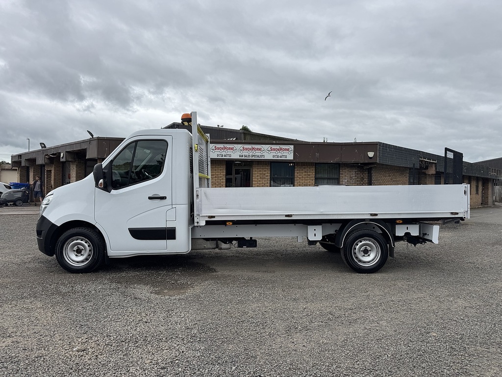 Nissan NV400 Tekna 35 2.3Dci 150 L3 Lwb Alloy Dropside White #6