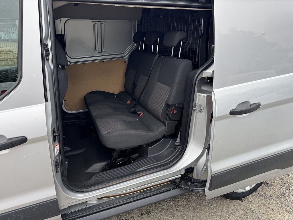 Ford Transit Connect Silver #12