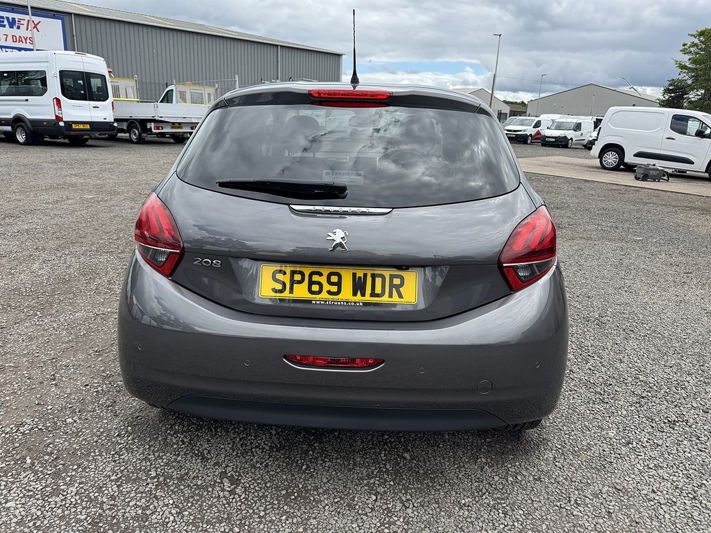Peugeot 208 1.2 Puretech Tech Edition Grey #6