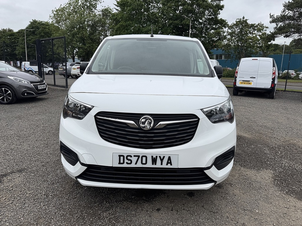Vauxhall Combo 2300 L1 H1 Sportive 1.6Cdti 100Ps White