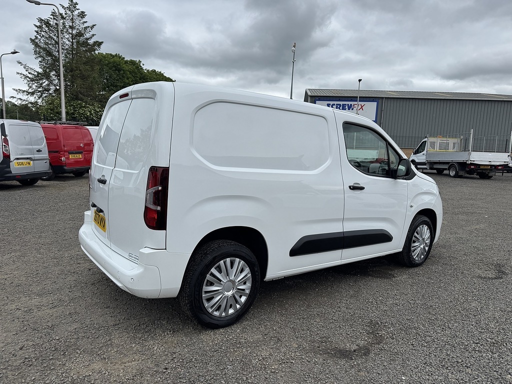 Vauxhall Combo 2300 L1 H1 Sportive 1.6Cdti 100Ps White #4