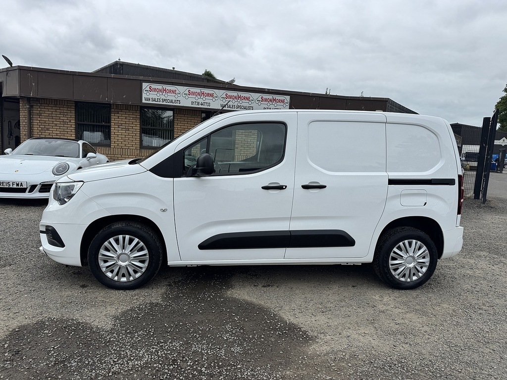 Vauxhall Combo Turbo D 2300 Edition Crewvan L2 Euro 6 U2074 Ule White #7