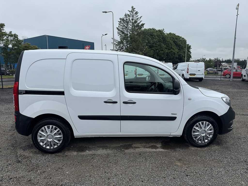 Mercedes-Benz CITAN 109 Cdi Blueefficiency White #4