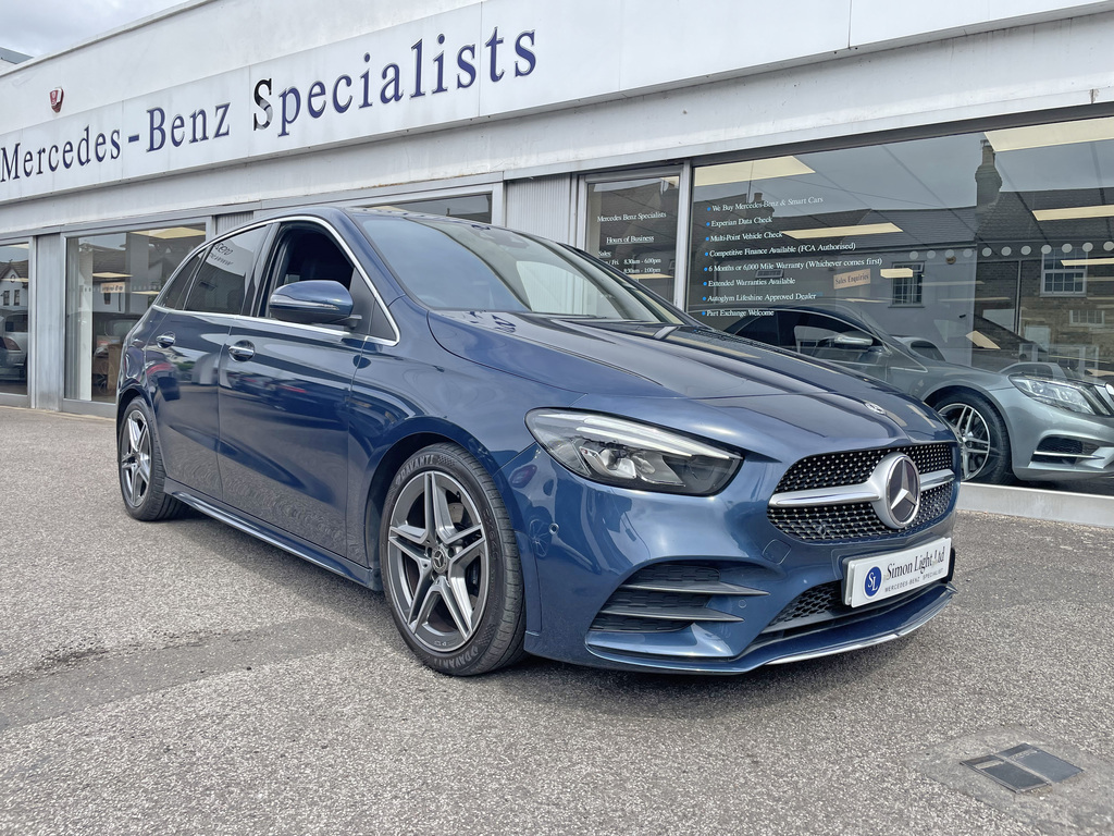 Mercedes-Benz B Class B180 Amg Line Premium 