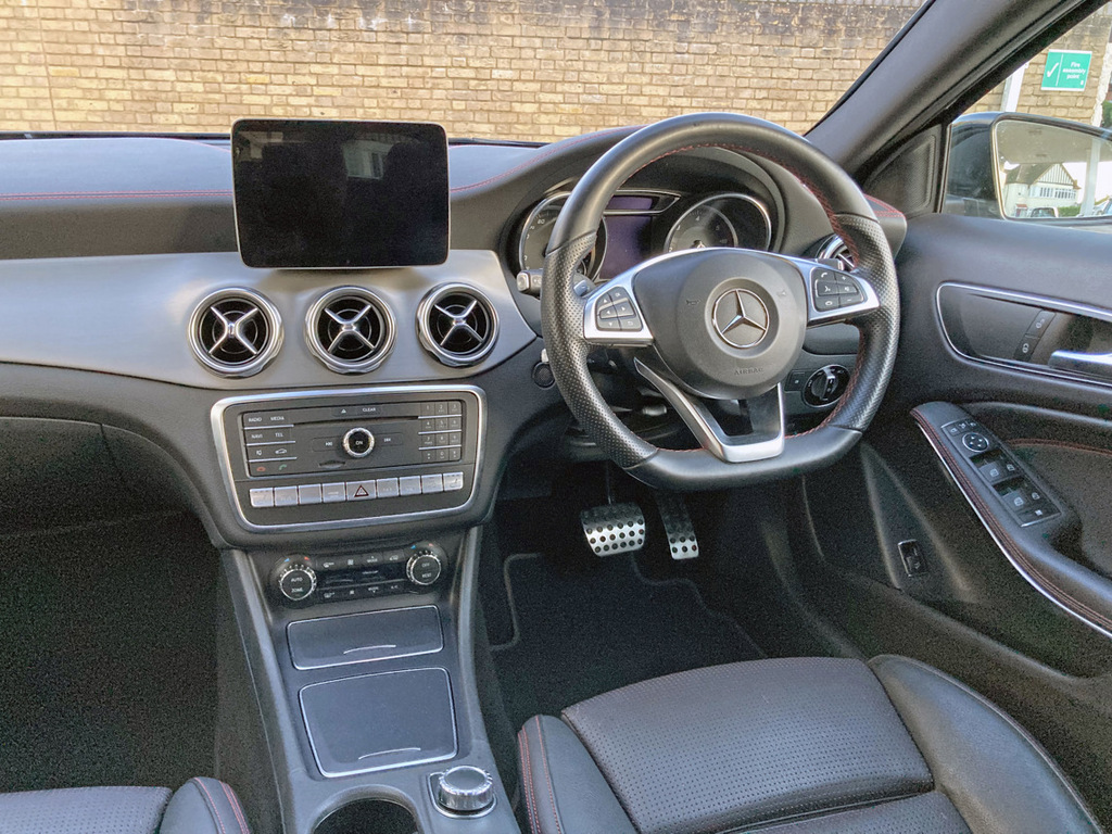 Mercedes-Benz GLA Class Gla 220 D 4Matic Sport Blue #12