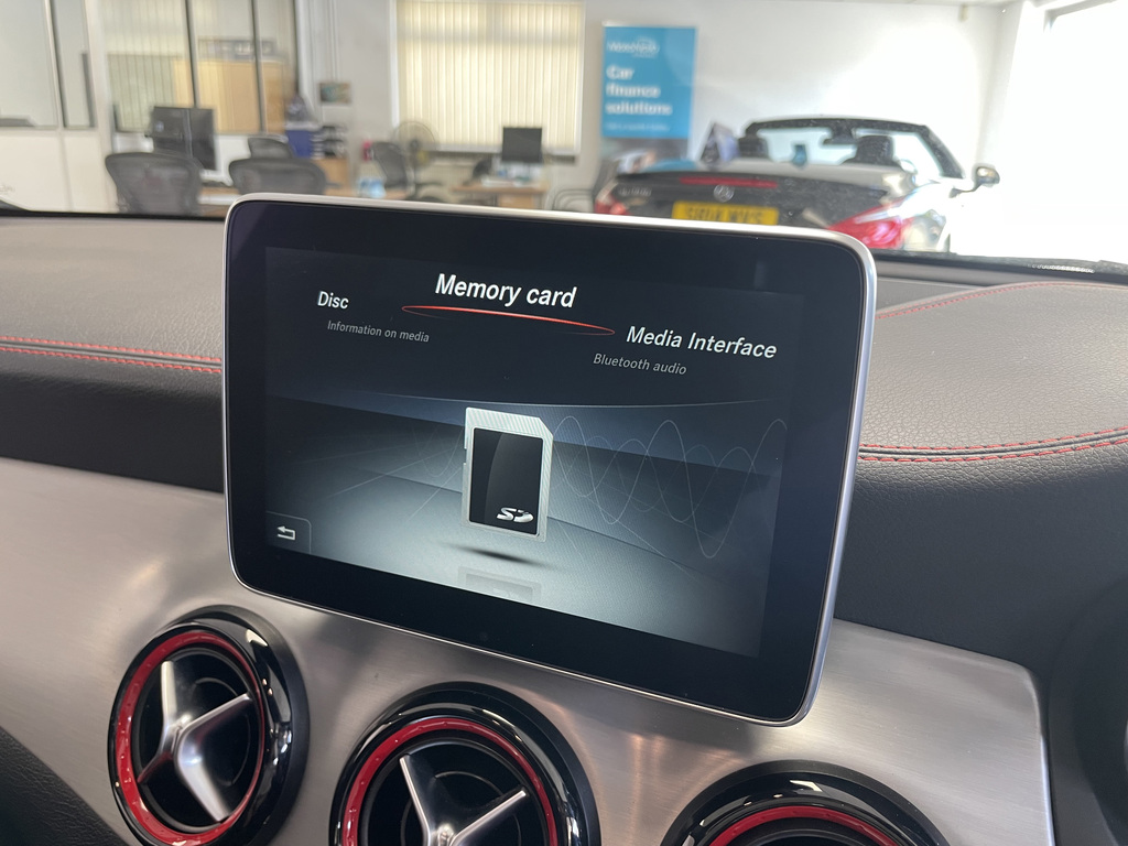 Mercedes-Benz CLA Class 2.1L Amg Line Black #26