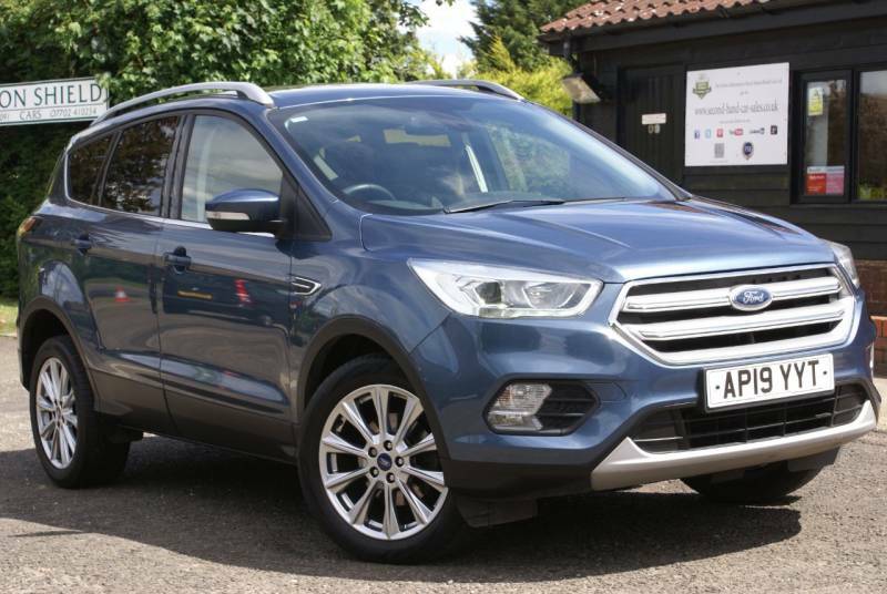 Ford Kuga 1.5 Tdci Titanium Edition 2Wd Blue