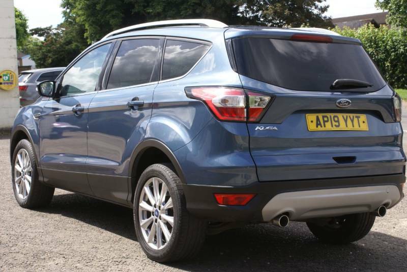 Ford Kuga 1.5 Tdci Titanium Edition 2Wd Blue #3
