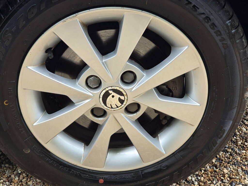 Skoda Citigo Hatchback White #21