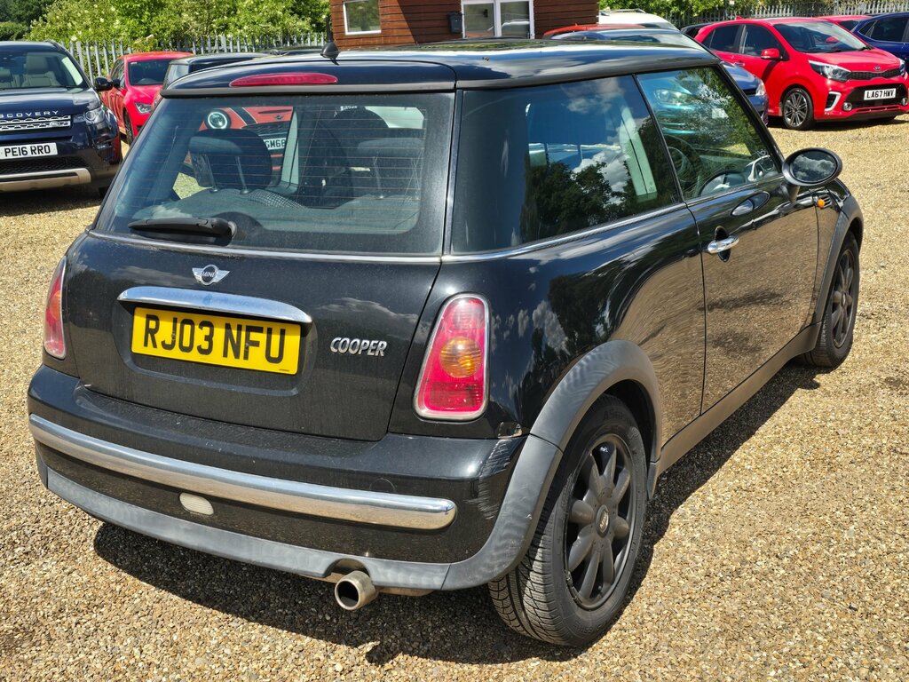 Mini Hatch 1.6 Cooper Hatchback Euro 3 115 Black #4