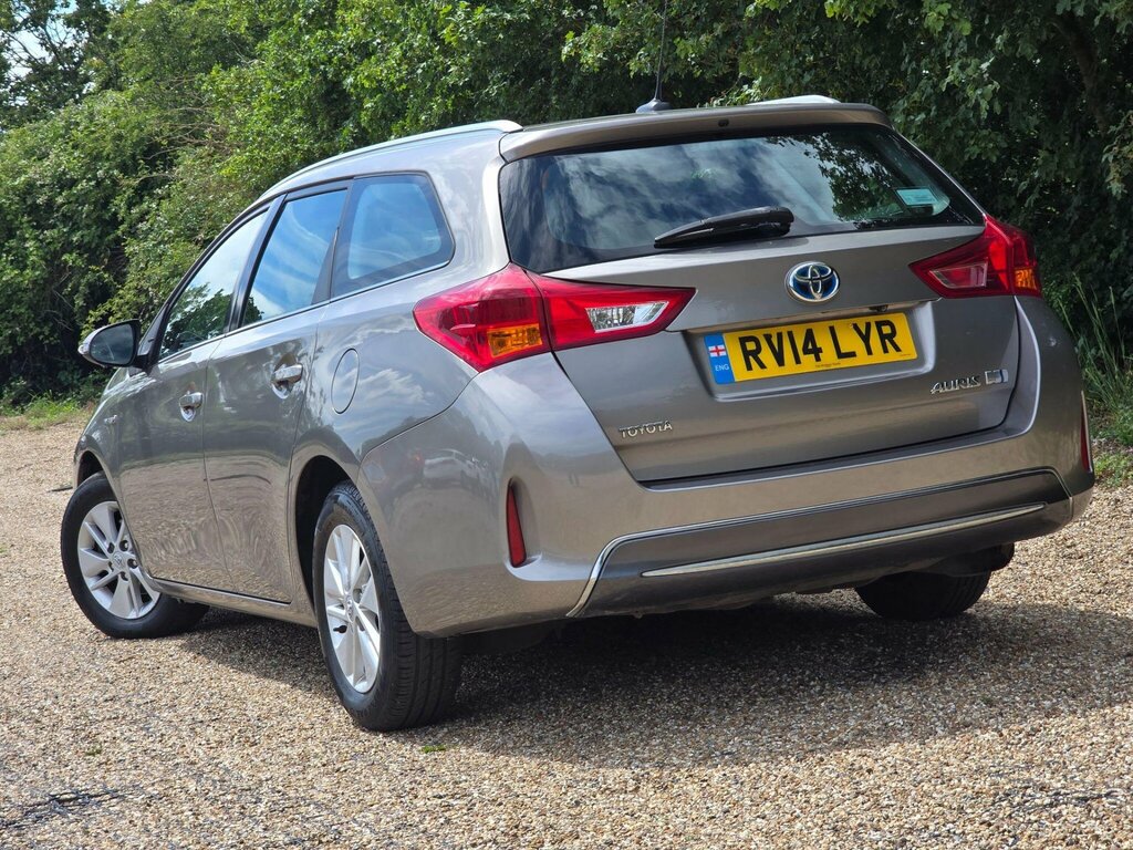 Toyota Auris 1.8 Vvt-h Icon Touring Sports Cvt Euro 5 Ss Brown #2