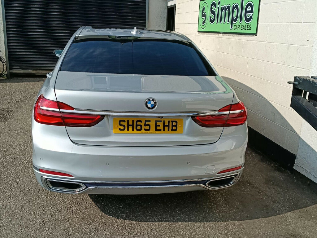 BMW 7 Series 730D Xdrive M Sport White #19