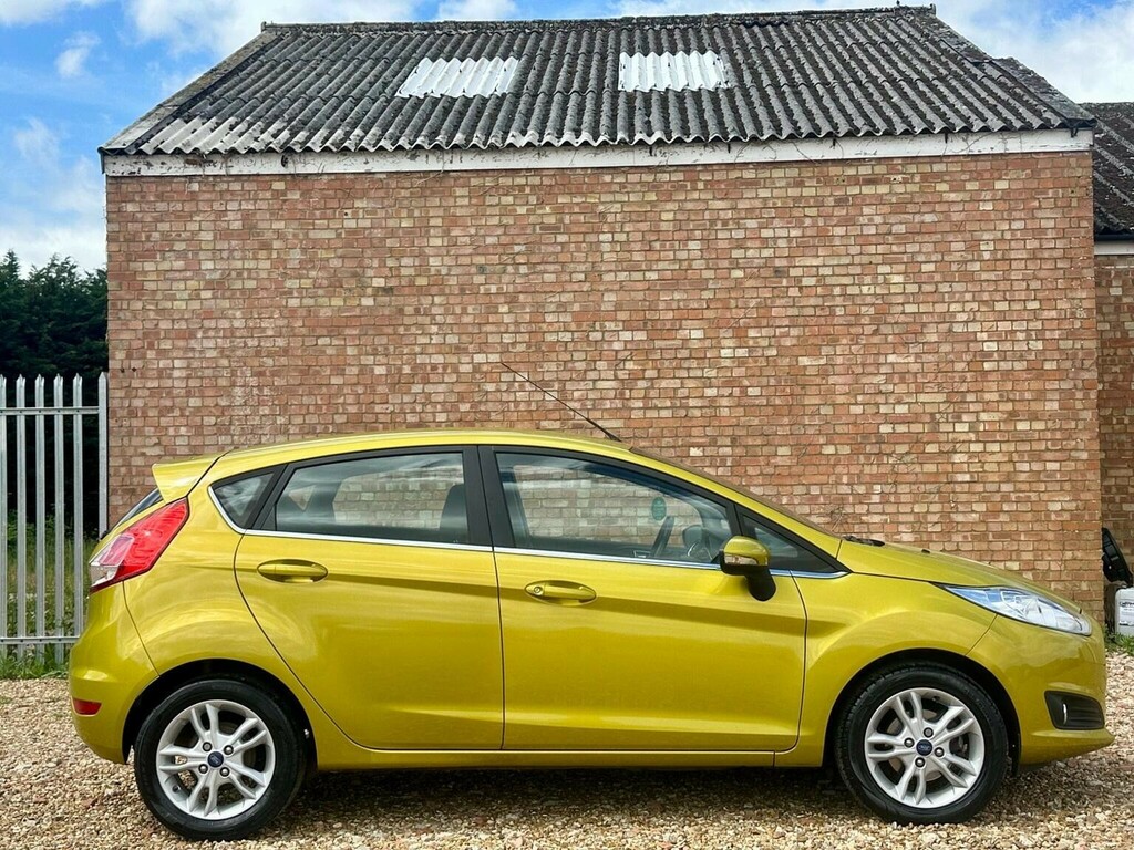 Ford Fiesta 1.0T Ecoboost Zetec Euro 5 Ss Yellow #3