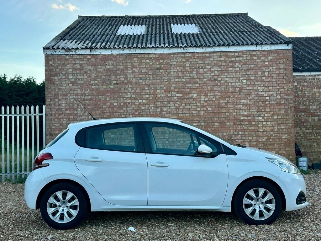 Peugeot 208 1.0 Puretech Access Ac Euro 6 White #3
